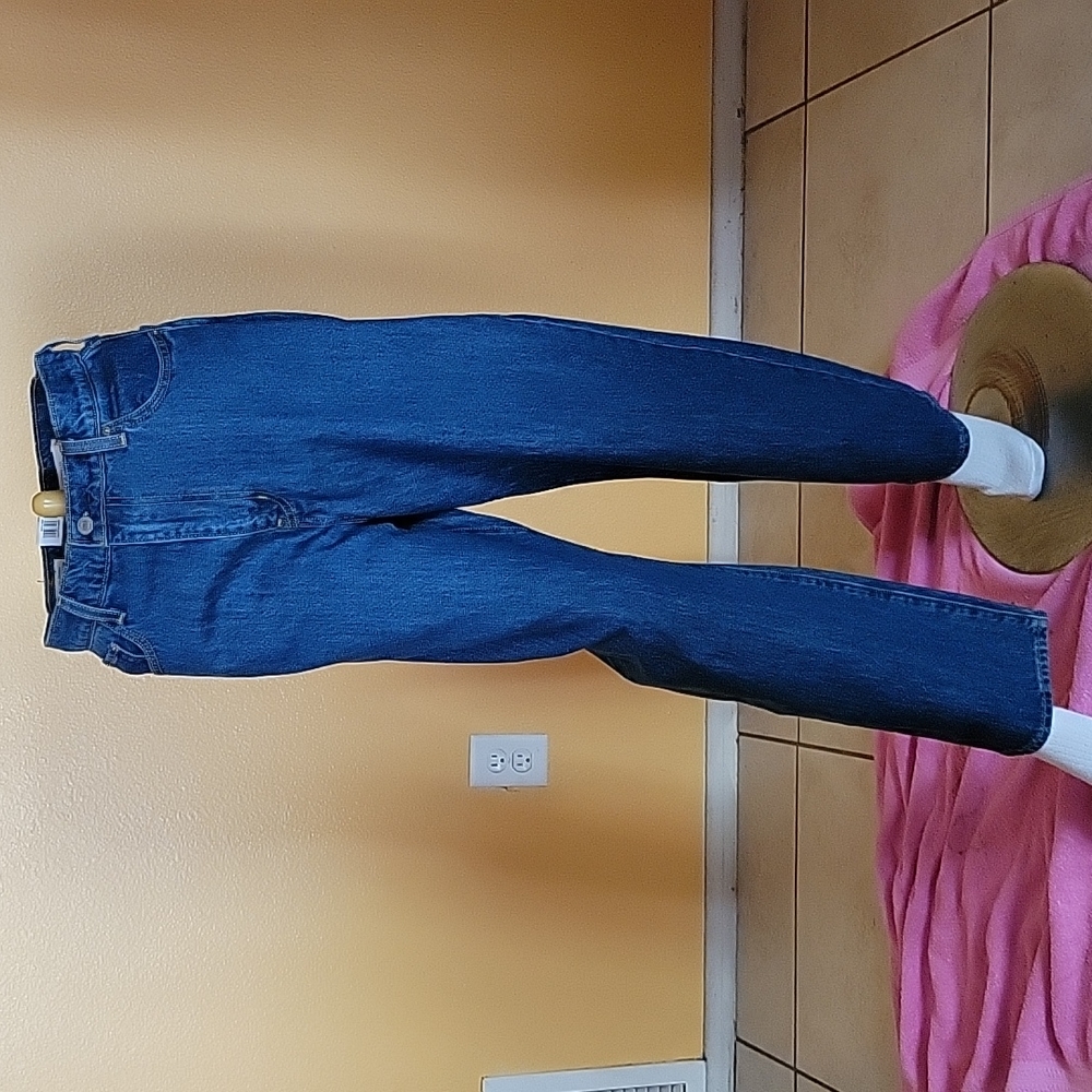 NWTAGS! Womens Levi's Premium Balloon Jeans